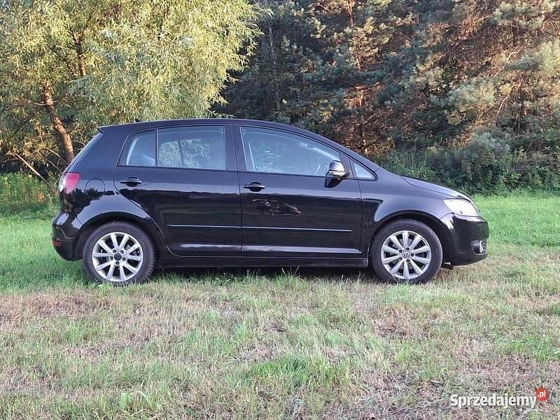 Używany VW Golf Plus Cross 105 KM (77 kW) 2011 Minivan