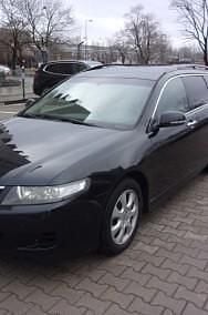 Używany Honda Accord 150 KM (110 kW) 2007 Czarny Kombi