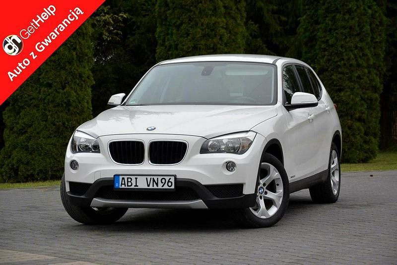 Biały Używany 2013 BMW X1 Sport Line SUV | 41 900 zł (Dobra cena) - Obraz 1/4