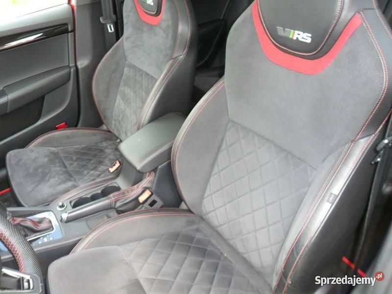 Czerwony Używany 2018 Skoda Octavia vRS Kombi | 79 900 zł (Uczciwa cena) - Obraz 1/4