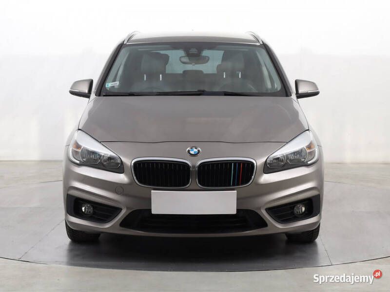 Szary Używany 2014 BMW 218 Active Tourer Minivan | 49 499 zł (Dobra cena) - Obraz 1/4