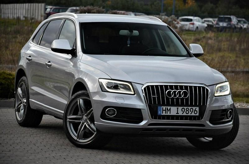 Srebrny (metalik) Używany 2016 Audi Q5 S-Line SUV | 65 900 zł (Super Cena) - Obraz 1/4