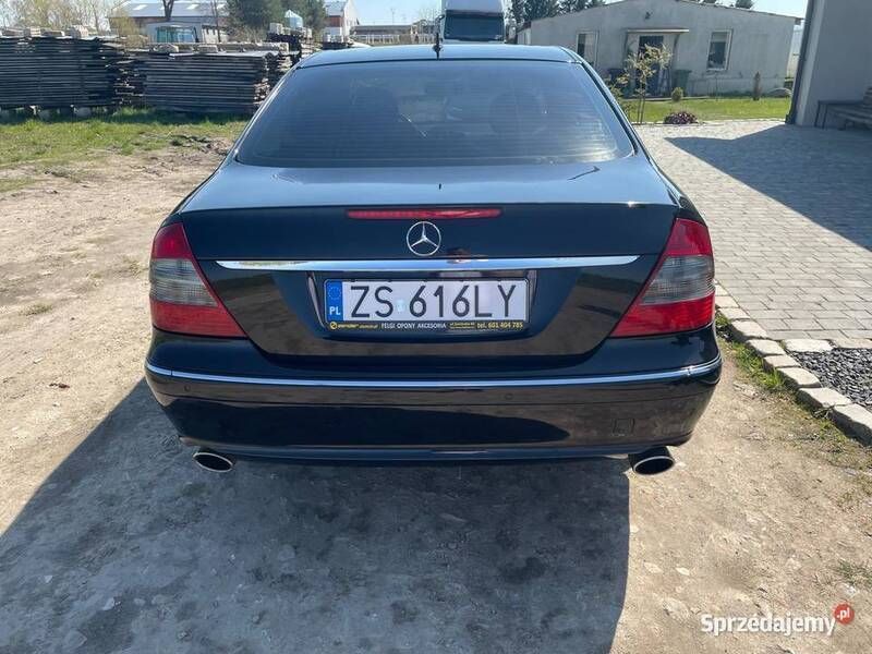 Używany Mercedes E280 2008