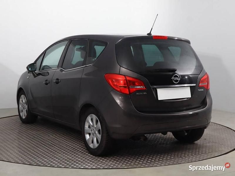 Używany Opel Meriva 2014 Szary Minivan