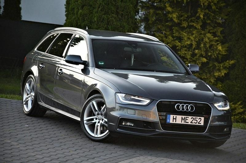 Szary (metalik, perła) Używany 2015 Audi A4 Kombi | 53 900 zł (Dobra cena) - Obraz 1/4