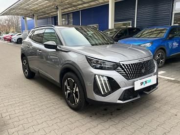 Używany Peugeot 2008 GT 130 KM (95 kW) 2024 Srebrny SUV