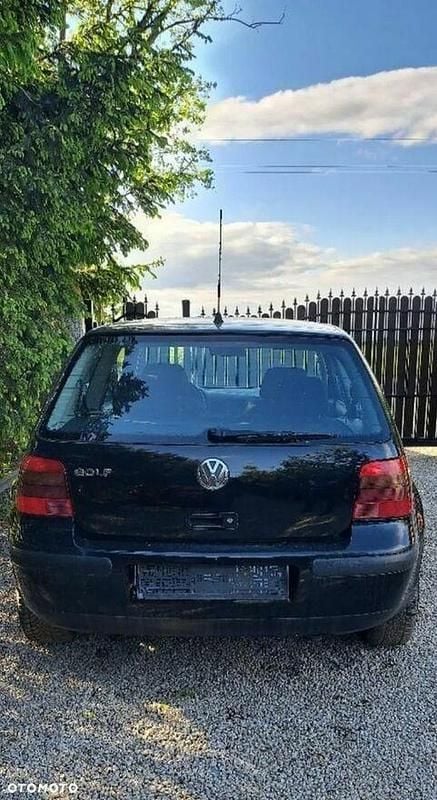 Używany VW Golf IV 2001 Czarny Sedan/Limuzyna