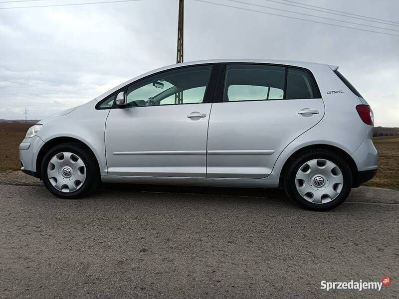 Srebrny Używany 2006 VW Golf Plus Cross Minivan | 16 900 zł (Uczciwa cena) - Obraz 1/4