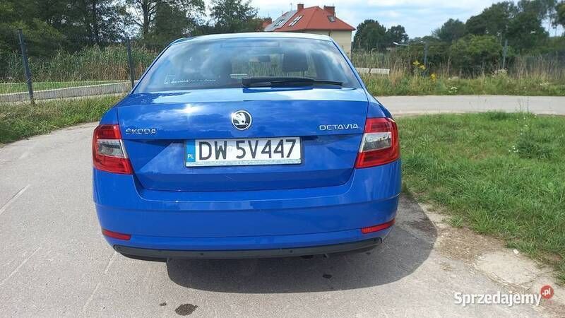 Używany Skoda Octavia 115 KM (84 kW) 2018 Niebieski Sedan/Limuzyna