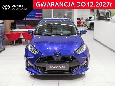 Niebieski Używany 2024 Toyota Yaris Hybrid Style Hatchback | 94 850 zł (Dobra cena) - Obraz 1/4
