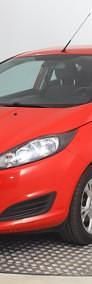 Używany Ford Fiesta 101 KM (74 kW) 2014 Czerwony Hatchback