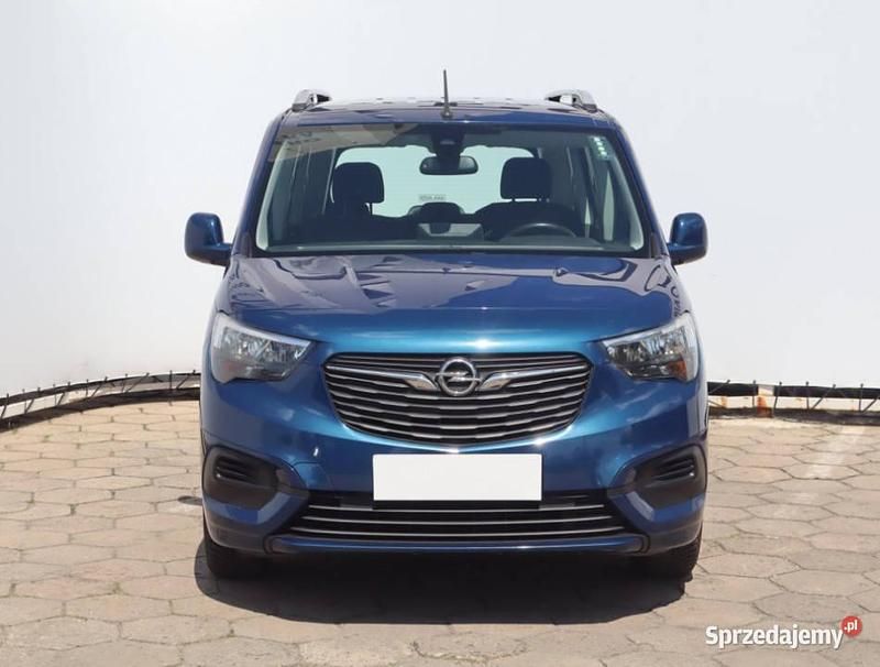 Niebieski Używany 2019 Opel Combo Minivan | 51 999 zł (Drogi) - Obraz 1/4