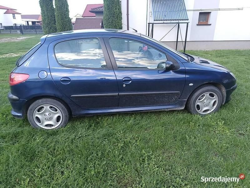 Niebieski Używany 2005 Peugeot 206 Hatchback | 3900 zł (Uczciwa cena) - Obraz 1/4
