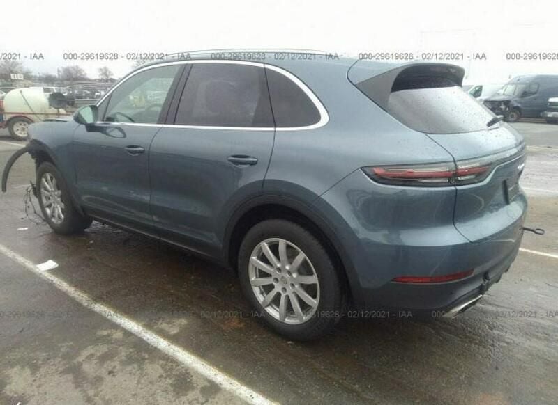 Używany Porsche Cayenne 355 KM (261 kW) 2020 Niebieski SUV