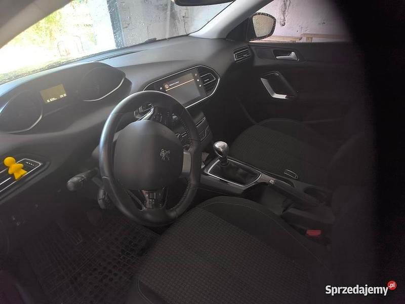 Używany 2018 Peugeot 308 Kombi | 29 500 zł (Uczciwa cena) - Obraz 1/4
