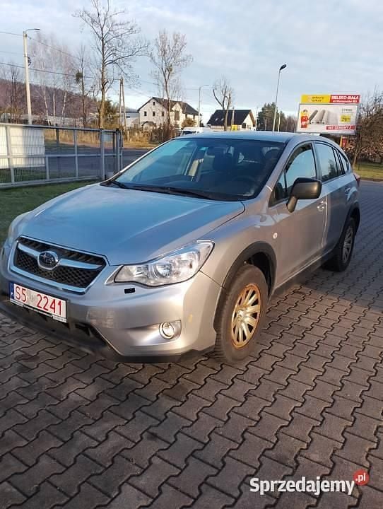 Srebrny Używany 2014 Subaru XV SUV | 22 500 zł - Obraz 1/4