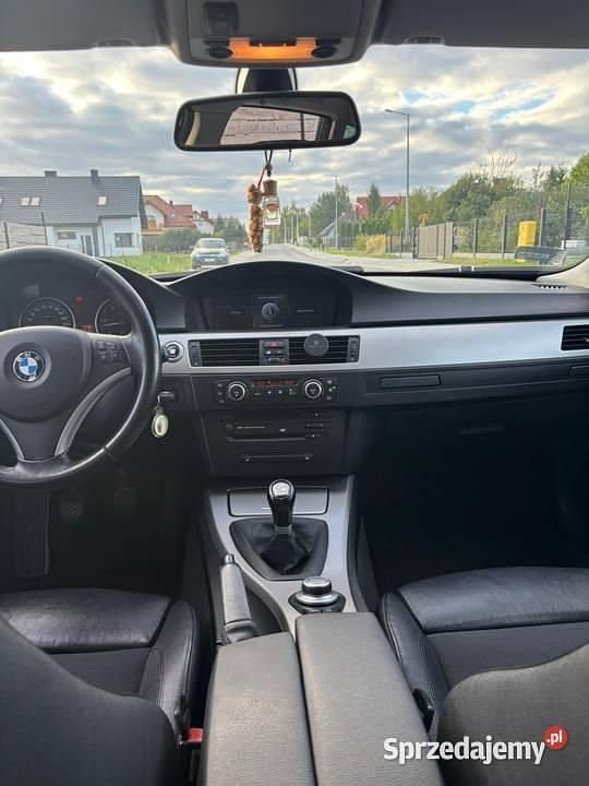 Używany BMW 325 2007 Czarny Kombi