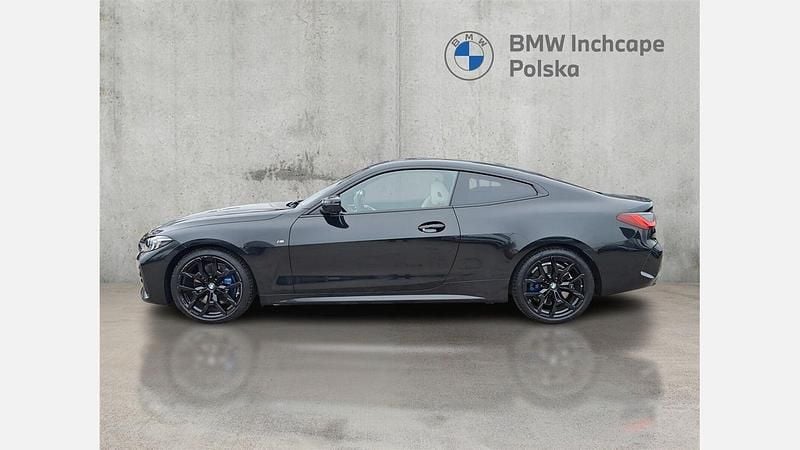 Używany BMW M440 Comfort Edition 340 KM (250 kW) 2025 Czarny szafir metalizowany Sedan/Limuzyna