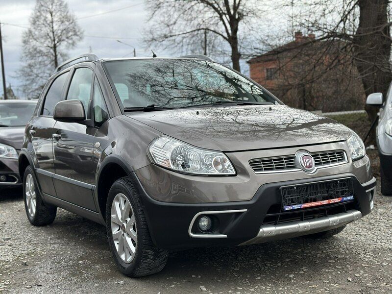 Używany Fiat Sedici 120 KM (88 kW) 2010 Brązowy SUV