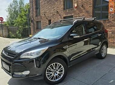Czarny Używany 2014 Ford Kuga SUV | 47 500 zł (Uczciwa cena) - Obraz 1/4