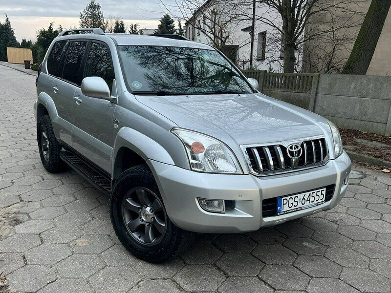 Srebrny Używany 2004 Toyota Land Cruiser SUV | 47 999 zł - Obraz 1/4