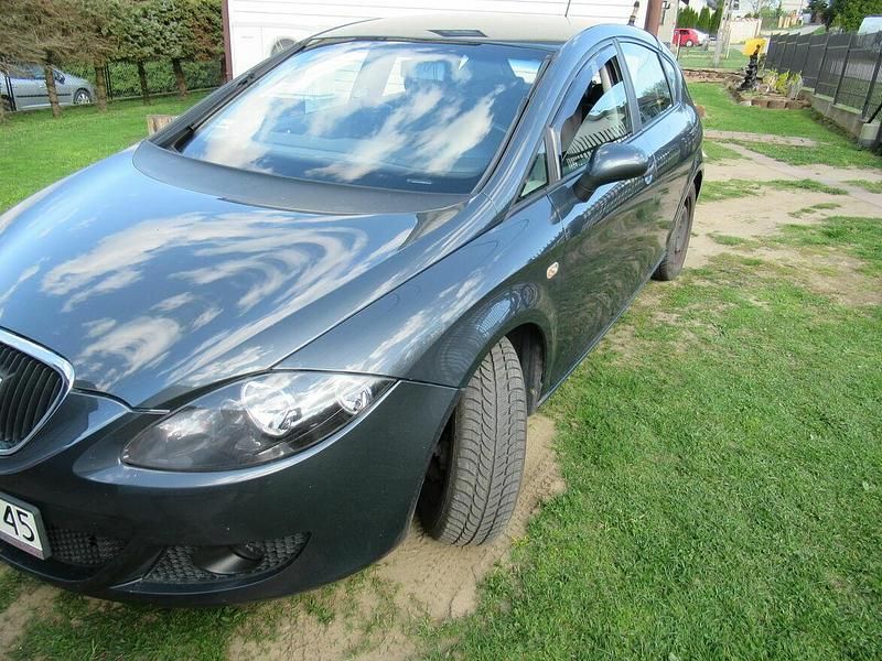 Inny kolor Używany 2008 Seat Leon Sedan/Limuzyna | 14 100 zł (Dobra cena) - Obraz 1/3
