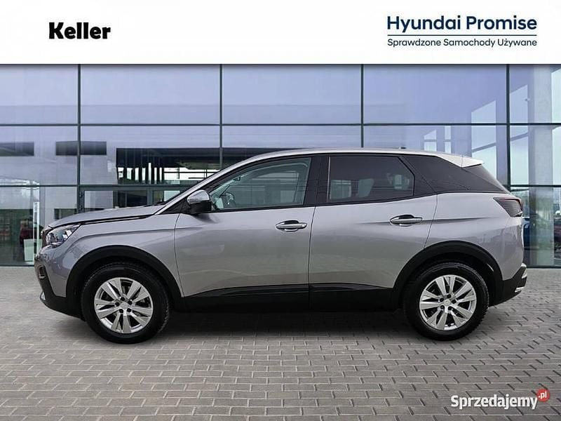 Srebrny Używany 2020 Peugeot 3008 SUV | 62 000 zł (Uczciwa cena) - Obraz 1/4