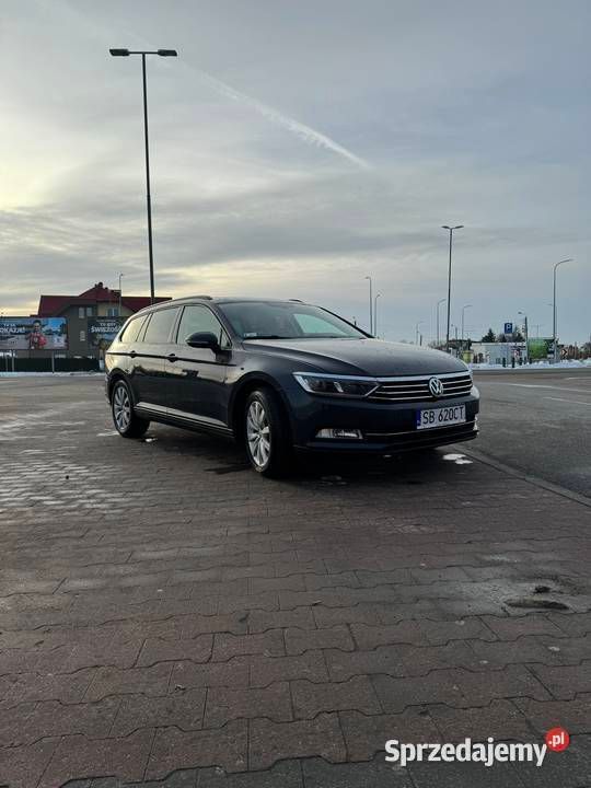 Używany VW Passat Trendline 2018 Szary Sedan/Limuzyna