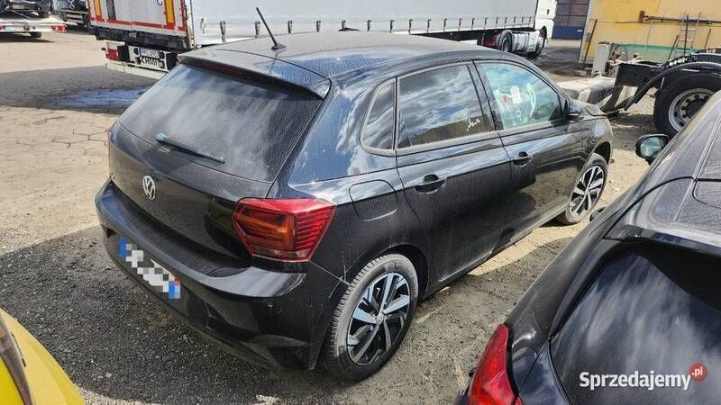 Czarny Używany 2018 VW Polo Hatchback | 19 900 zł - Obraz 1/4