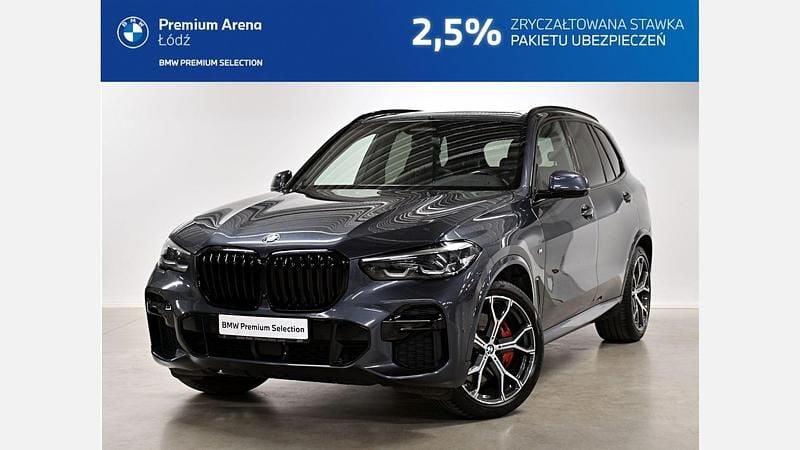 Szary arktyczny z brylantowym połyskiem metalizowany Używany 2022 BMW X5 Shadowline SUV | 259 900 zł (Dobra cena) - Obraz 1/3