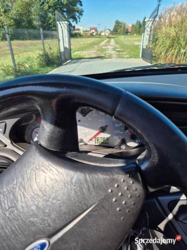 Używany Ford Focus 2000