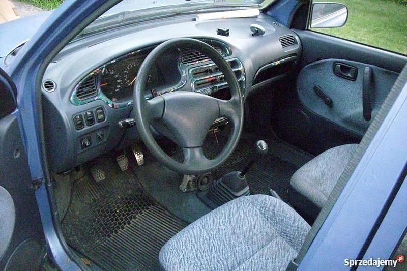 Używany Daihatsu Cuore 1995 Niebieski Hatchback