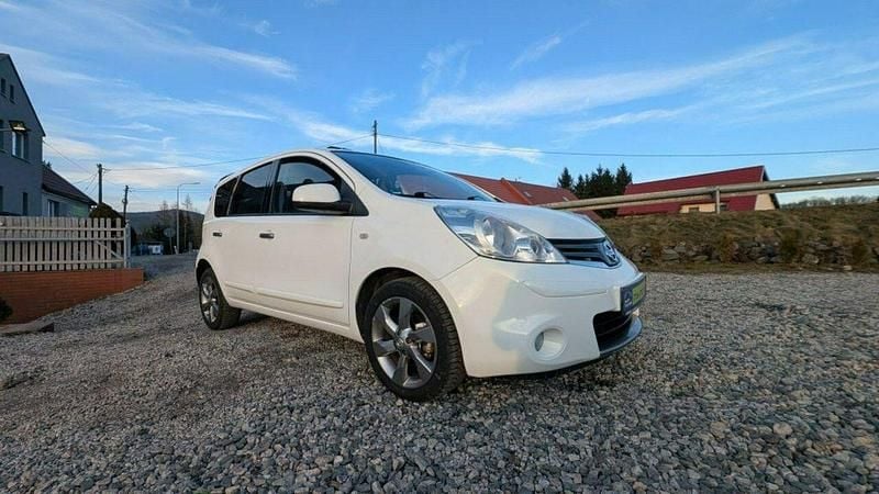 Używany Nissan Note 88 KM (64 kW) 2011 Biały Hatchback