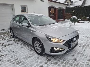 Srebrny Używany 2021 Hyundai i30 Hatchback | 44 900 zł (Dobra cena) - Obraz 1/4