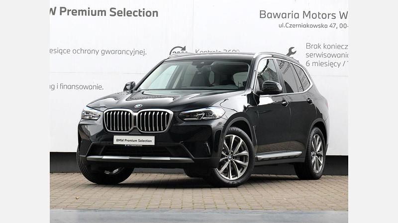 Używany BMW X3 Performance 190 KM (139 kW) 2023 Czarny szafir metalizowany SUV