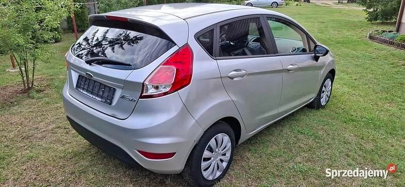 Używany 2015 Ford Fiesta Hatchback | 24 300 zł (Uczciwa cena) - Obraz 1/4