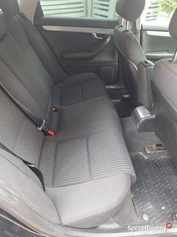 Używany Audi A4 2005 Czarny Kombi