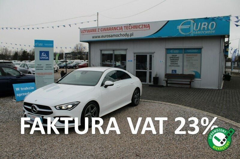 Biały Używany 2021 Mercedes 200 AMG line Kabriolet | 110 487 zł (Uczciwa cena) - Obraz 1/4