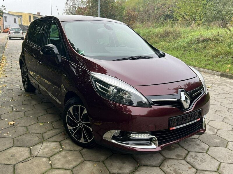 Bordowy Używany 2015 Renault Scénic III Bose Edition Minivan | 36 999 zł (Drogi) - Obraz 1/4