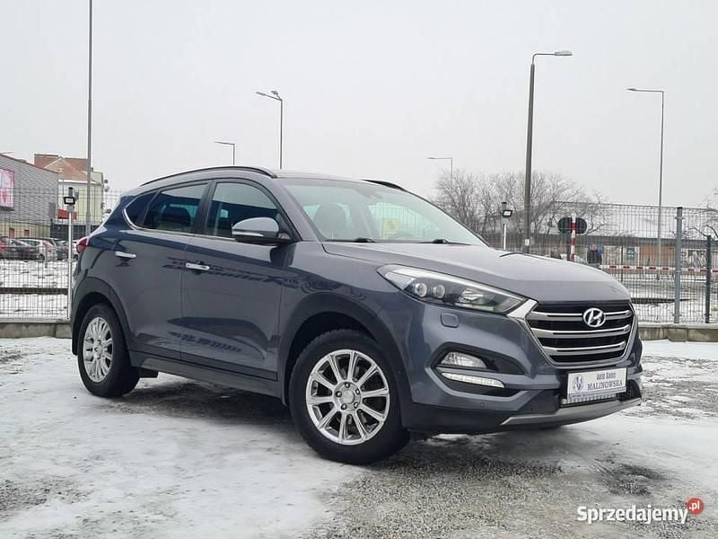 Używany Hyundai Tucson 185 KM (136 kW) 2015 Szary (metalik) SUV