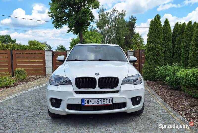 Biały Używany 2012 BMW X5 SUV | 70 000 zł (Uczciwa cena) - Obraz 1/4