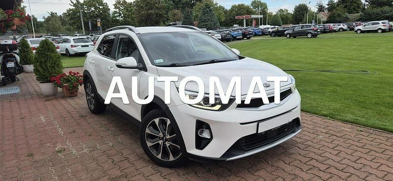 Używany Kia Stonic 100 KM (73 kW) 2019 Biały SUV