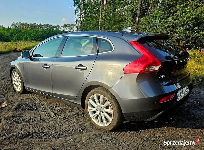 Używany 2013 Volvo V40 Kombi | 30 900 zł (Uczciwa cena) - Obraz 1/4