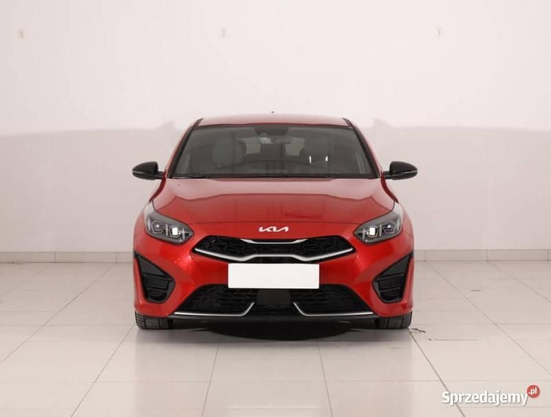 Używany Kia ProCeed 160 KM (117 kW) 2022 Czerwony Hatchback