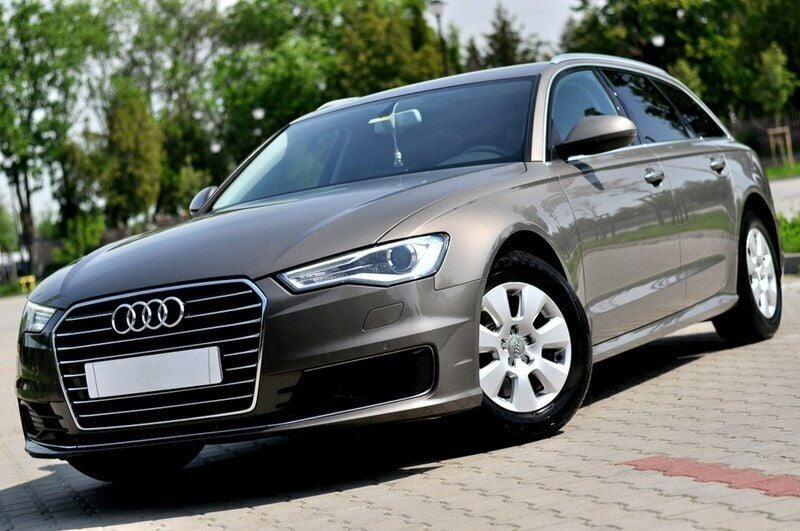 Inny (metalik, perła) Używany 2015 Audi A6 Kombi | 59 900 zł (Super Cena) - Obraz 1/4