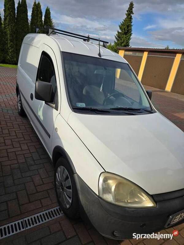 Biały Używany 2001 Opel Combo Minivan | 6200 zł - Obraz 1/4