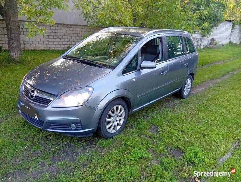 Używany 2006 Opel Zafira Minivan | 4300 zł (Dobra cena) - Obraz 1/4