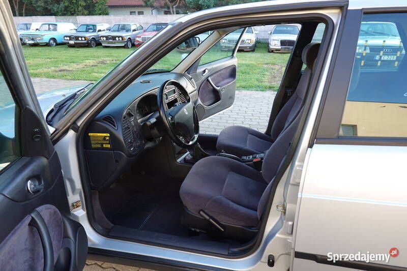 Używany Saab 900 1997 Srebrny Hatchback