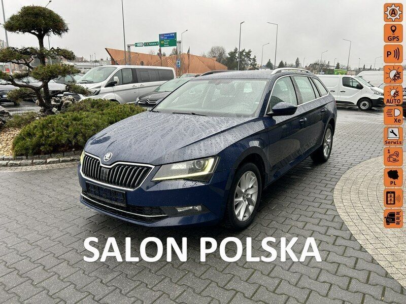Niebieski Używany 2017 Skoda Superb Kombi | 64 900 zł (Uczciwa cena) - Obraz 1/4