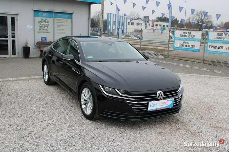 Używany VW Arteon 2018 Czarny Hatchback